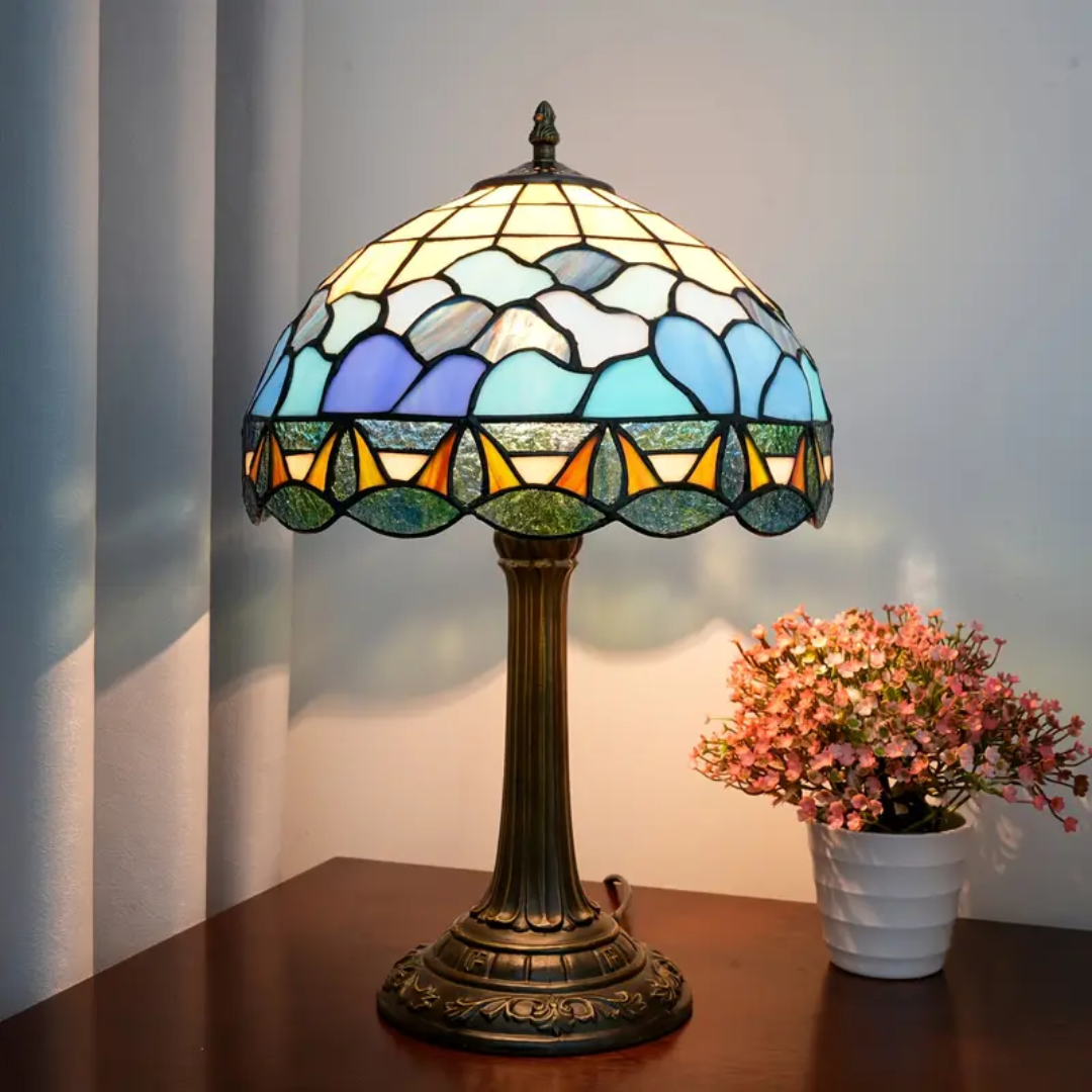 Aurora™ Tiffany Bordlampe